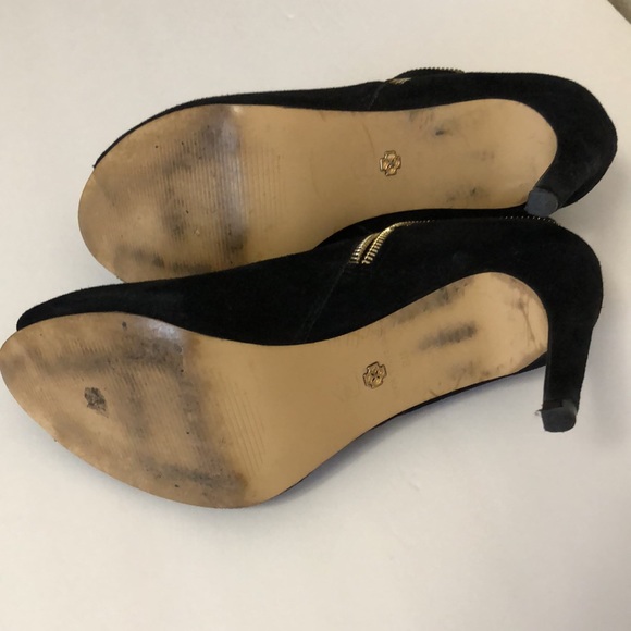 Ann Taylor Booties Size 8 - Picture 7 of 7